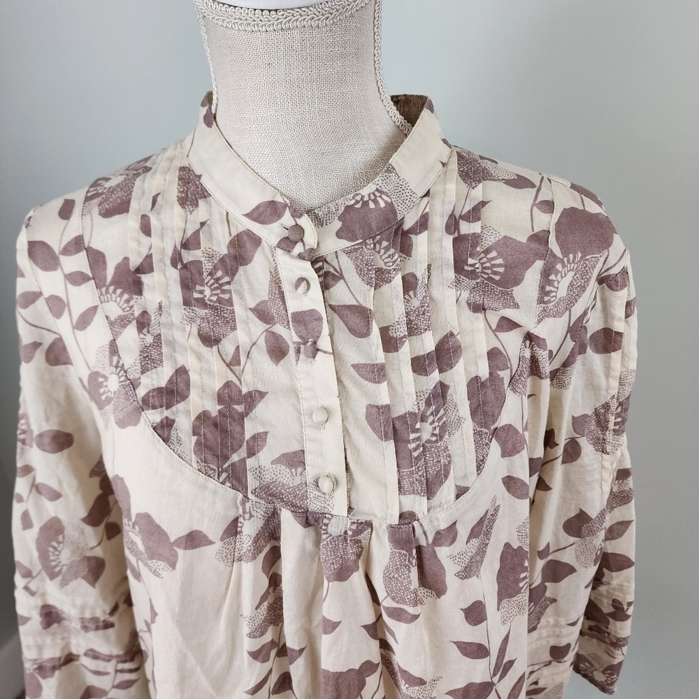 Moda International Women’s Floral Sheer Flowy 3 Button Blouse Top Size Large — image 5 of 7